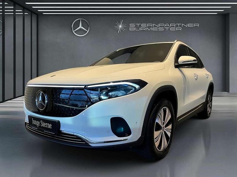 Weiß Gebraucht 2024 Mercedes EQA300 Progressive SUV | 35.890 € (Fairer Preis) - Bild 1/3