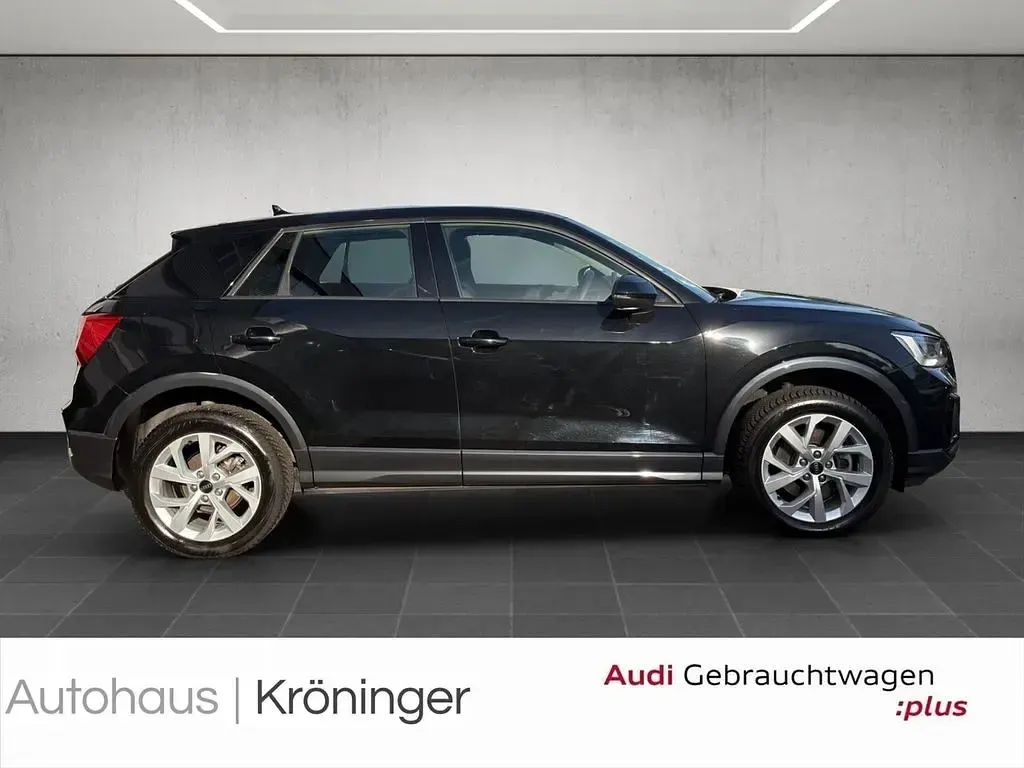 Gebraucht Audi Q2 Advanced 150 PS (110 kW) 2025 Schwarz SUV