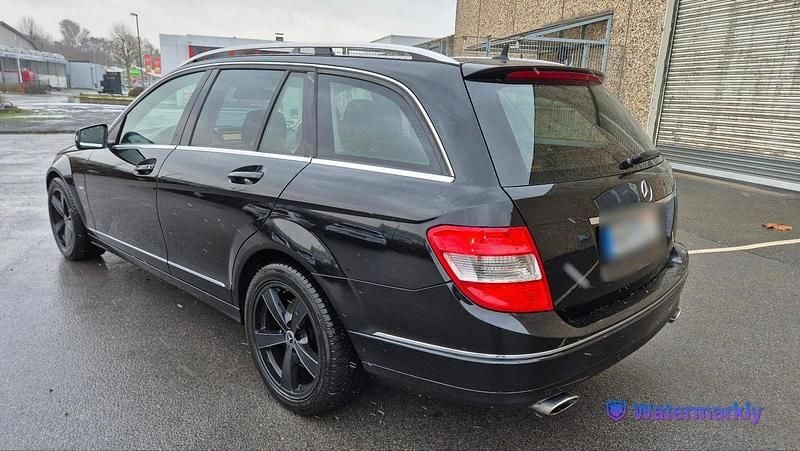 Gebraucht Mercedes C350 231 PS (169 kW) 2011 Schwarz Kombi