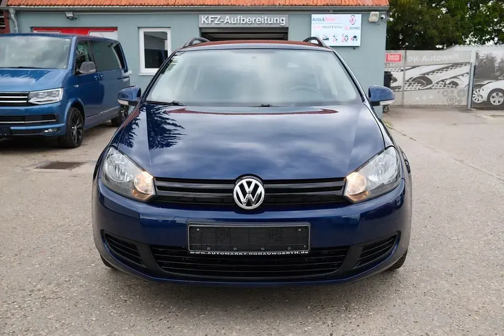 Gebraucht VW Golf VI Trendline 105 PS (77 kW) 2011 Blau Kleinwagen
