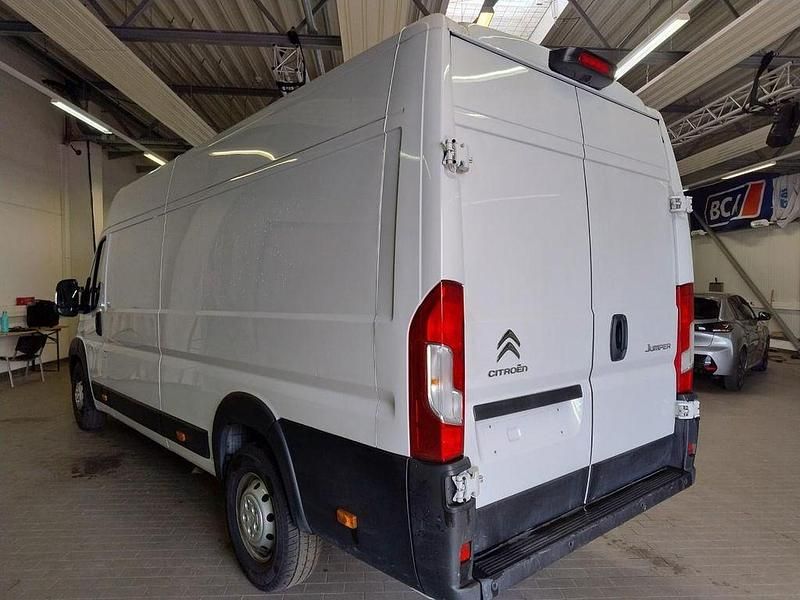 Gebraucht Citroën Jumper 165 PS (121 kW) 2024 Lackierung weiss icy/deckende Van / Kleinbus