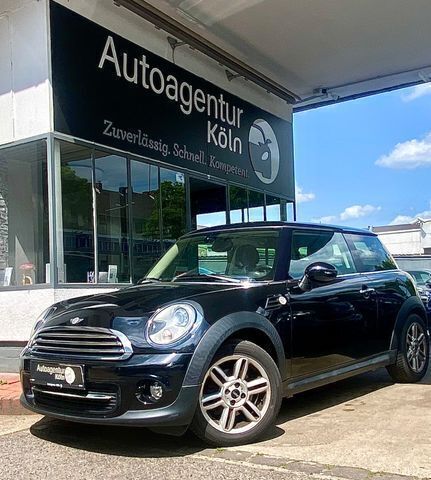 Schwarz Gebraucht 2011 Mini Cooper Kleinwagen | 4.990 € (Guter Preis) - Bild 1/4