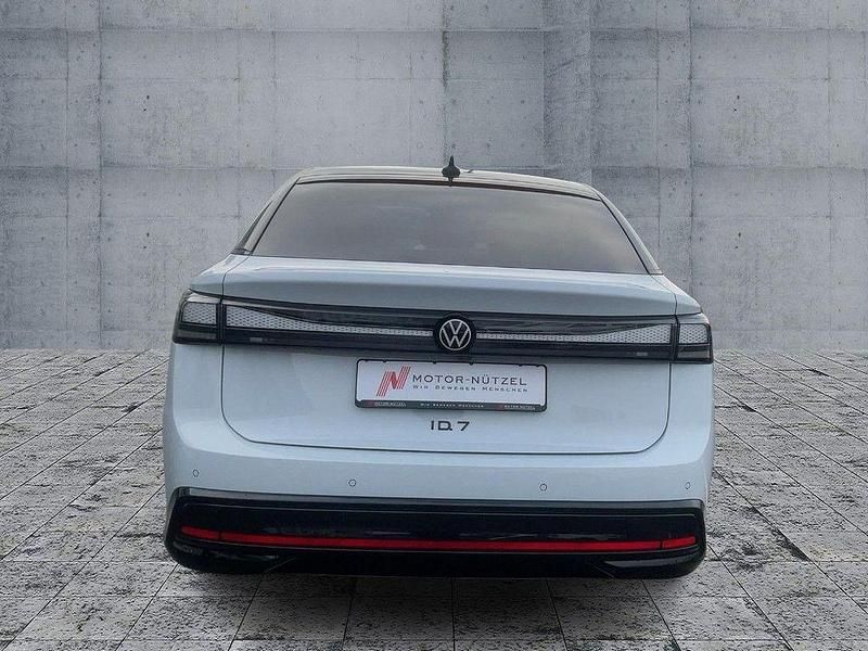 Neu VW ID.7 Pro 210 kW (286 PS) 2025 Weiß Kleinwagen