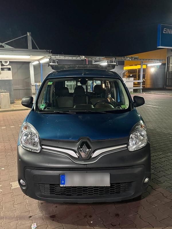 Blau Gebraucht 2017 Renault Kangoo Van / Kleinbus | 5.999 € - Bild 1/4
