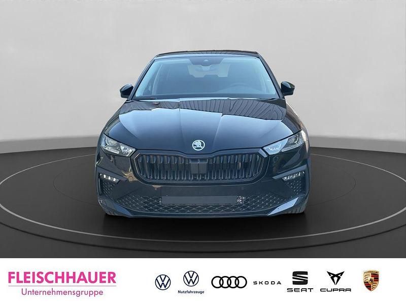 Neu Skoda Scala 150 PS (110 kW) 2026 Schwarz Kleinwagen