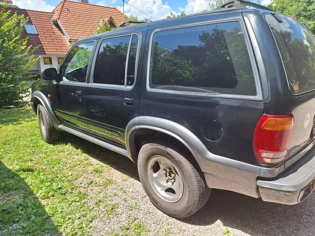 Gebraucht Ford Explorer 204 PS (150 kW) 1999 Schwarz SUV