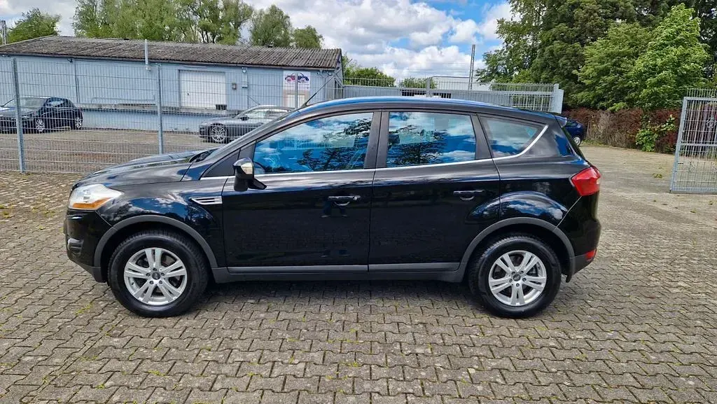 Używany Ford Kuga Titanium 136 KM (100 kW) 2008 Czarny SUV