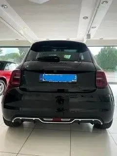 Gebraucht Abarth 500e Turismo 114 kW (155 PS) 2024 Schwarz Kleinwagen