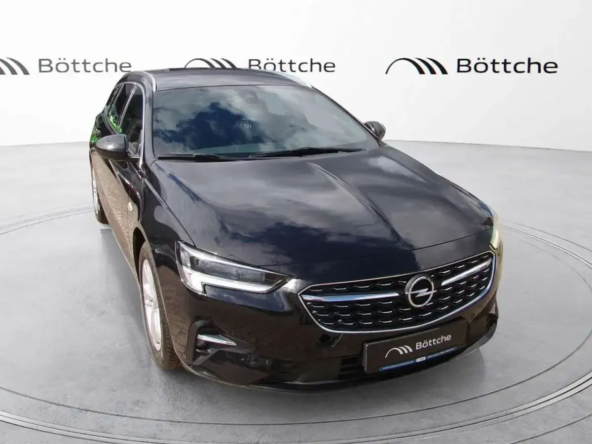 Gebraucht Opel Insignia Elegance 122 PS (89 kW) 2020 Onyx schwarz Kombi