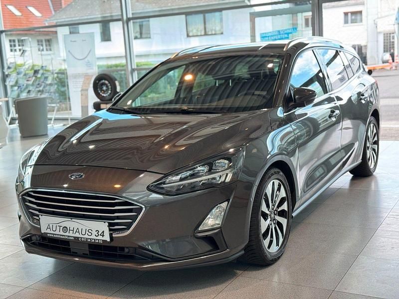 Gebraucht Ford Focus 150 PS (110 kW) 2019 Grau Kombi