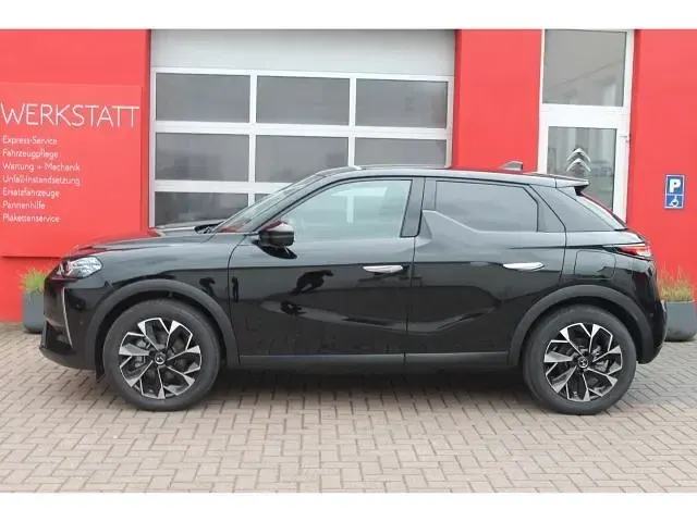 Neu DS Automobiles DS3 Crossback E-Tense 114 kW (156 PS) 2025 Lackierung schwarz perla nera/ SUV