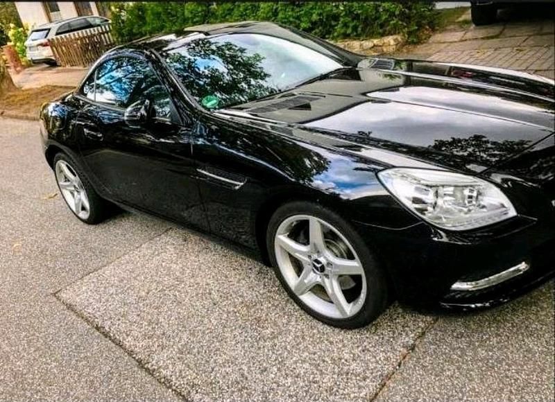Schwarz Gebraucht 2012 Mercedes SLK250 Cabrio | 18.950 € (Etwas zu teuer) - Bild 1/4