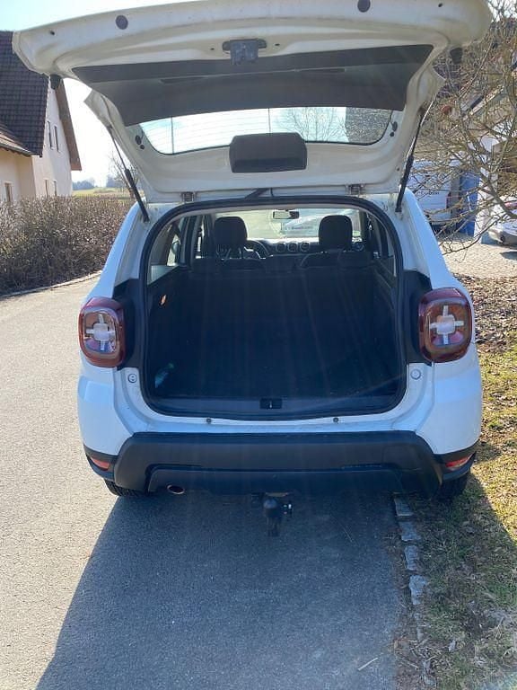 Gebraucht Dacia Duster Comfort 131 PS (96 kW) 2020 Weiß SUV