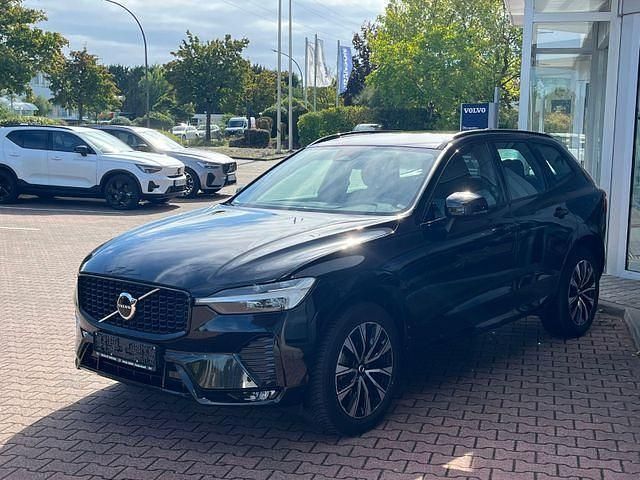 Gebraucht Volvo XC60 Plus 197 PS (144 kW) 2024 Onyx black SUV