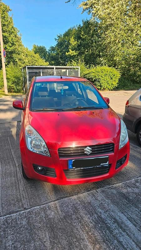 Rot Gebraucht 2009 Suzuki Splash Kleinwagen | 4.000 € - Bild 1/4