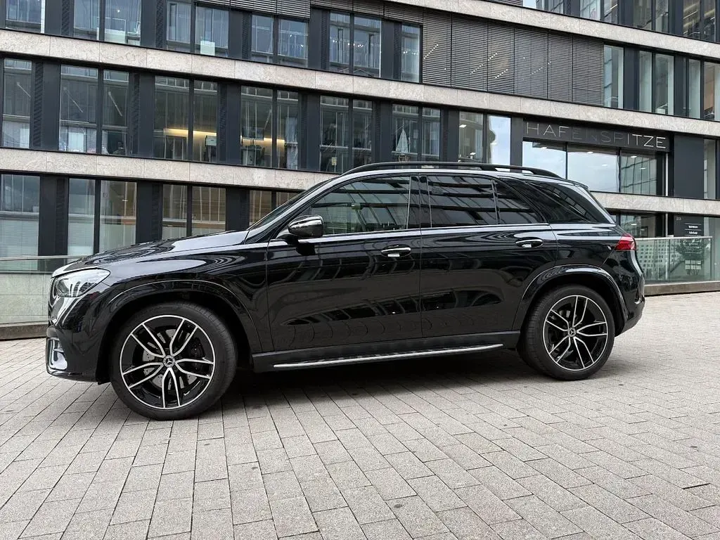 Gebraucht Mercedes GLE450 AMG AMG 367 PS (269 kW) 2024 Schwarz SUV