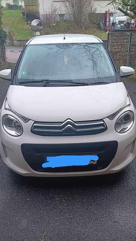 Gebraucht Citroën C1 69 PS (50 kW) 2015 Weiß Kleinwagen