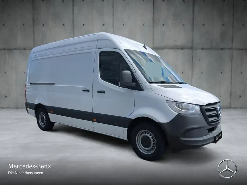 Gebraucht Mercedes Sprinter 150 PS (110 kW) 2025 Weiß Van
