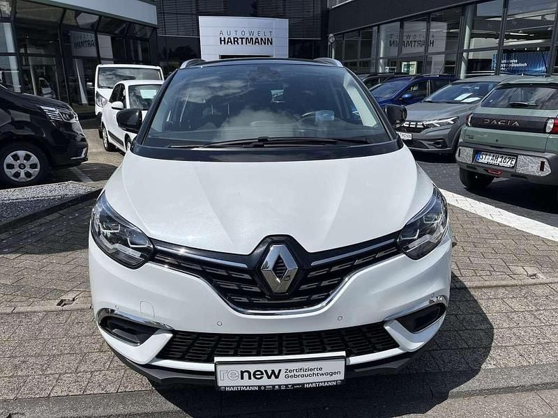 Weiß / schwarz Gebraucht 2022 Renault Grand Scénic IV Techno Van / Kleinbus | 18.750 € (Guter Preis) - Bild 1/3