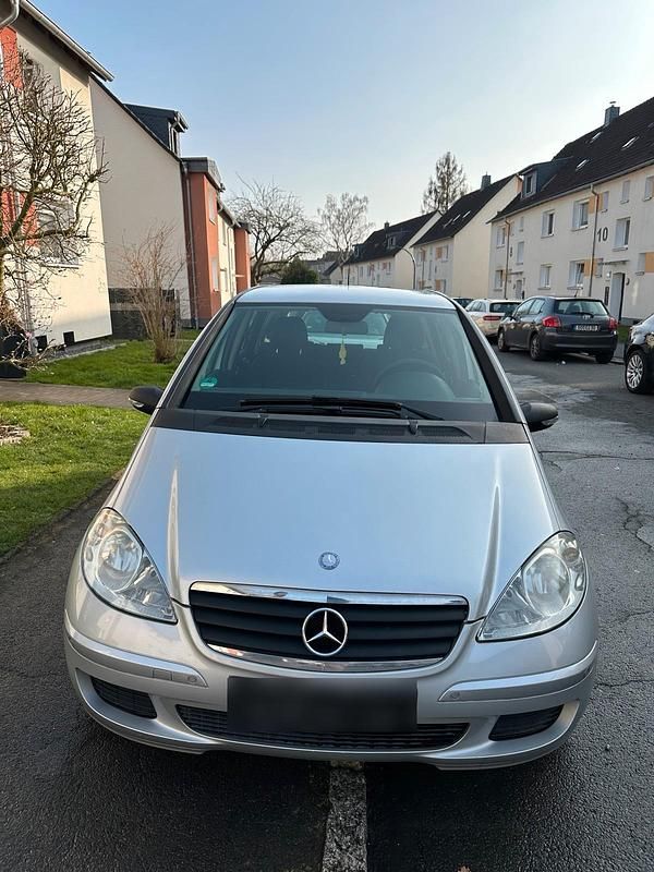 Gebraucht Mercedes A170 85 PS (62 kW) 2004 Silber Kleinwagen