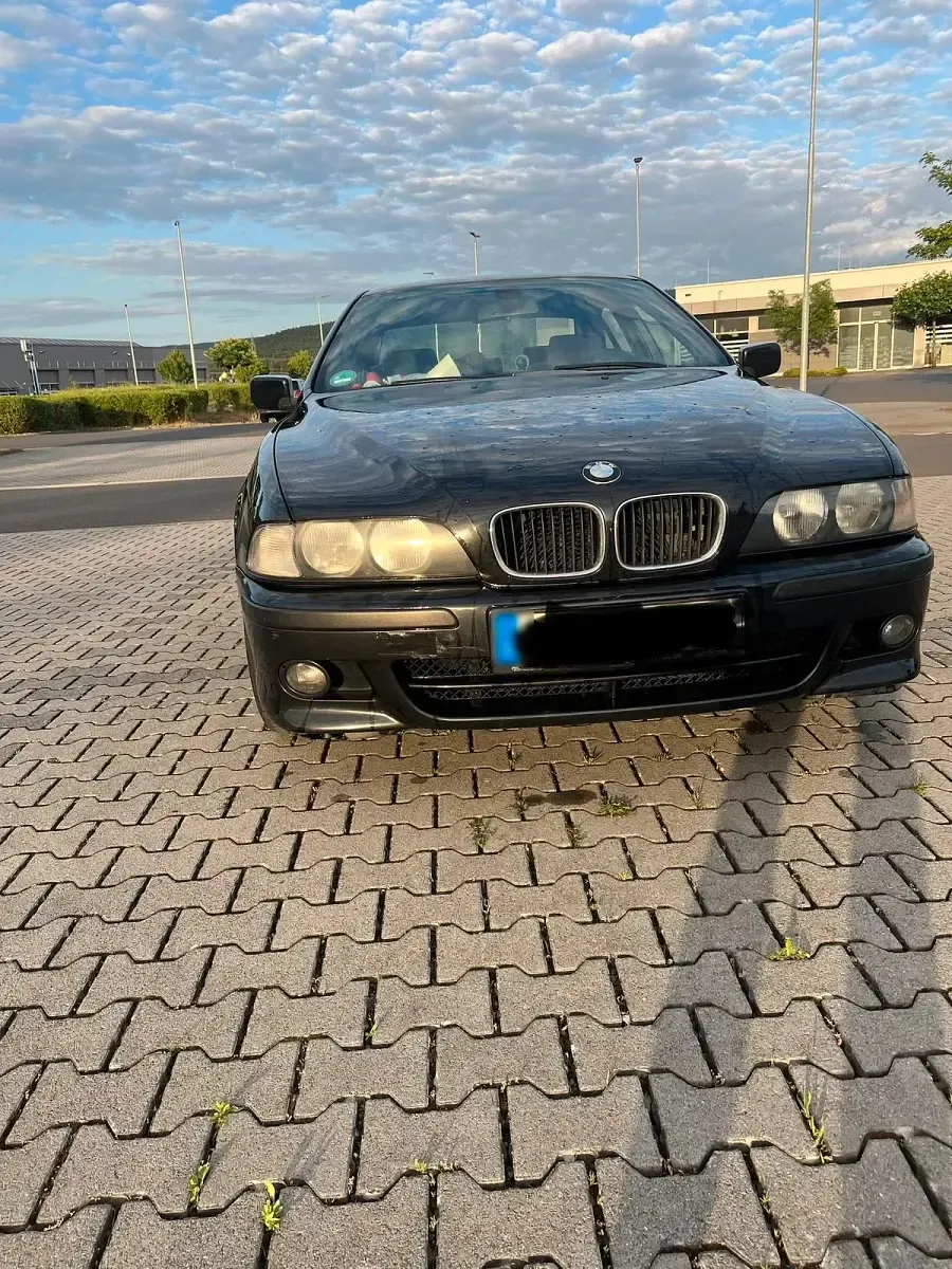 Gebraucht BMW 523 M Sport 170 PS (125 kW) 1999 Schwarz Limousine