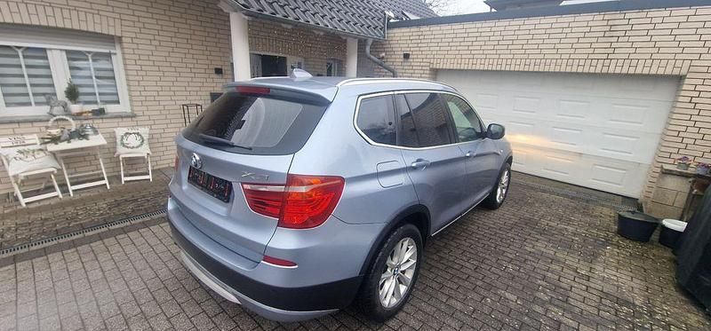 Gebraucht BMW X3 184 PS (135 kW) 2011 Silber SUV