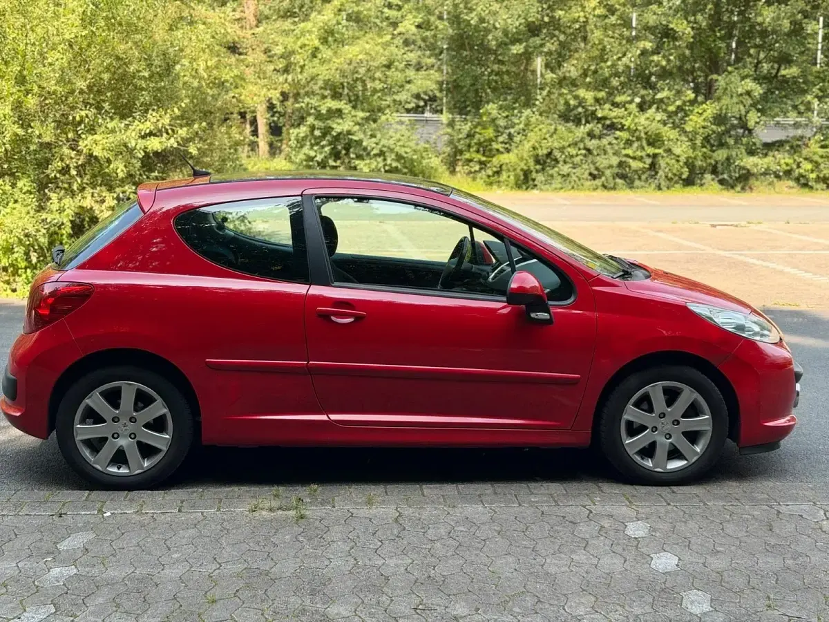Gebraucht Peugeot 207 122 PS (89 kW) 2007 Kleinwagen