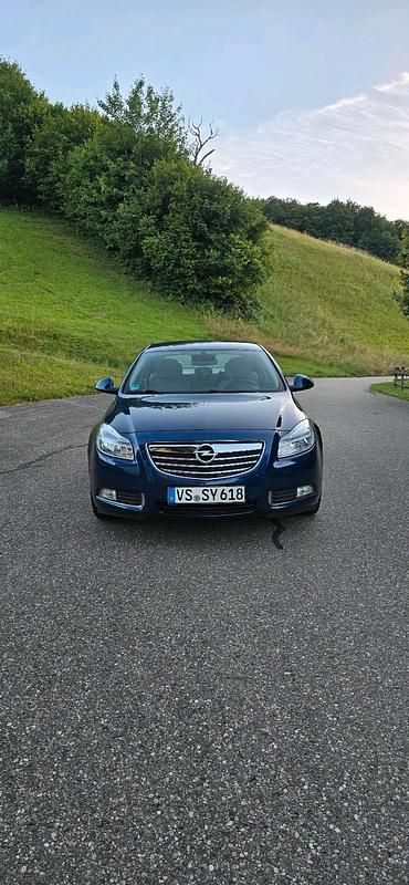 Blau Gebraucht 2008 Opel Insignia Limousine | 5.200 € (Etwas zu teuer) - Bild 1/4