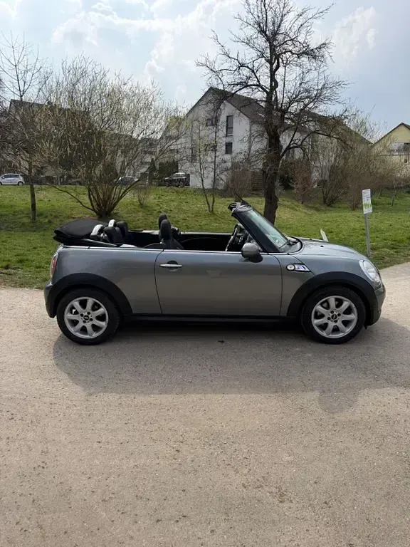 Usata Mini Cooper S Cabriolet 184 CV (135 kW) 2010 Grigio Cabrio