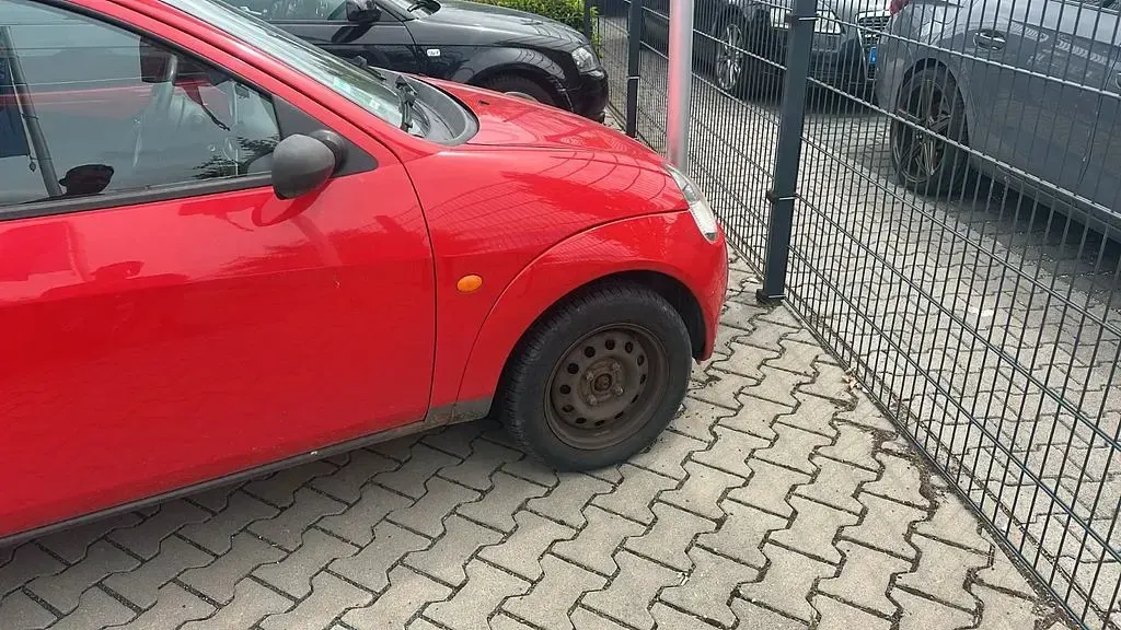 Gebraucht Ford Ka 60 PS (44 kW) 2008 Rot Kleinwagen