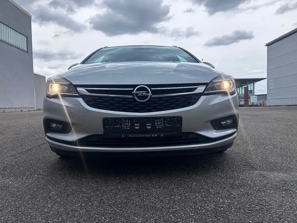 Gebraucht Opel Astra Dynamic 136 PS (100 kW) 2016 Silber Kombi