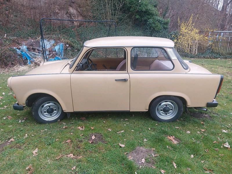 Gebraucht Trabant 601 26 PS (19 kW) 1987 Beige Limousine