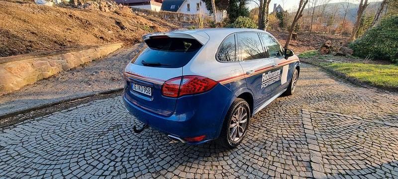 Gebraucht Porsche Cayenne 245 PS (180 kW) 2012 Weiß SUV