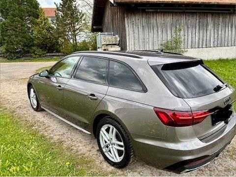 Usata Audi A4 S-Line 204 CV (150 kW) 2021 Grigio Station wagon