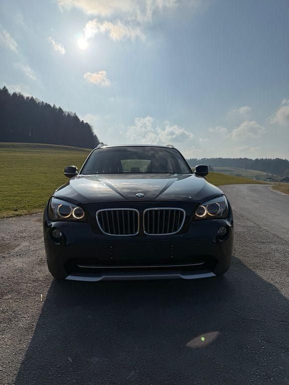 Gebraucht BMW X1 177 PS (130 kW) 2010 Schwarz SUV