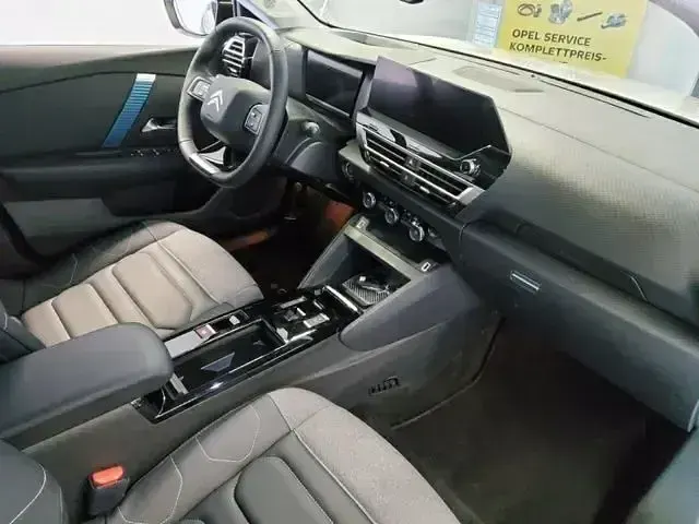 Gebraucht Citroën e-C4 Shine 100 kW (136 PS) 2024 Weiß Limousine
