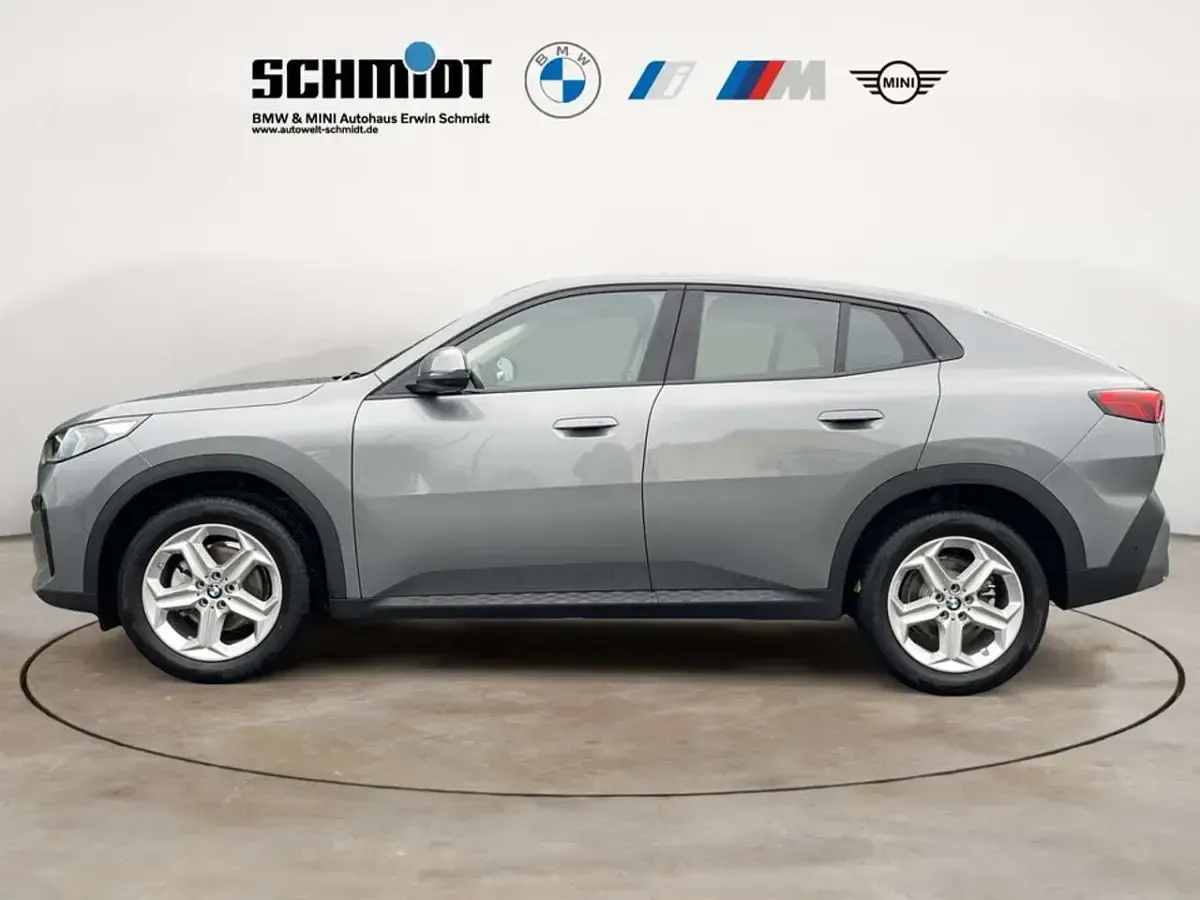 Gebraucht BMW X2 163 PS (119 kW) 2025 Skyscraper grau metallic SUV