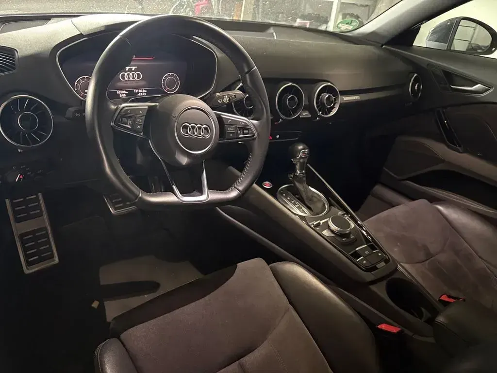 Gebraucht Audi TT Roadster Sport 179 PS (131 kW) 2017 Grau Cabrio