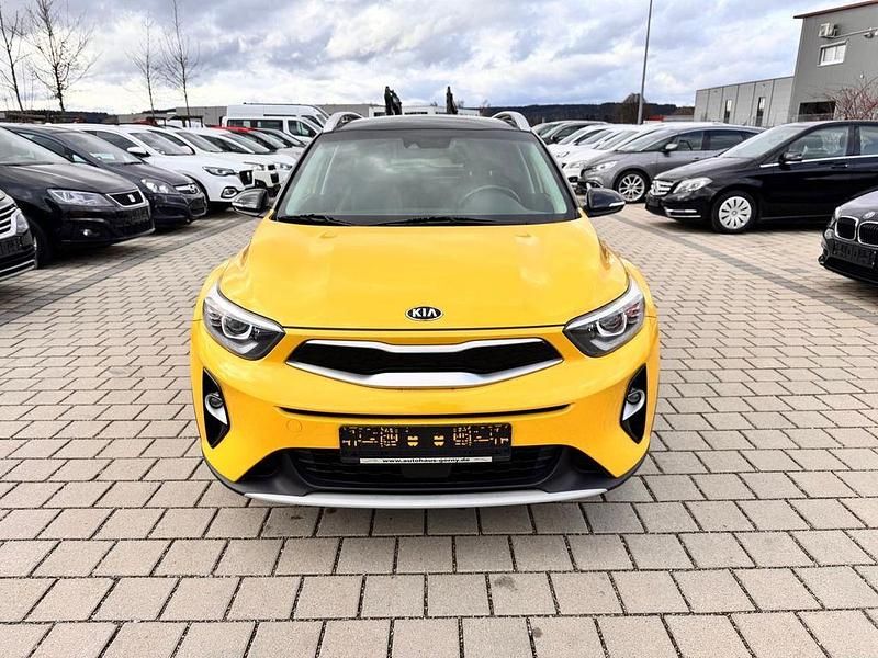 Gebraucht Kia Stonic Platinum Edition 120 PS (88 kW) 2018 Gelb SUV