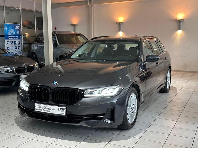 Gebraucht BMW 530 Performance 286 PS (210 kW) 2021 Grau Limousine