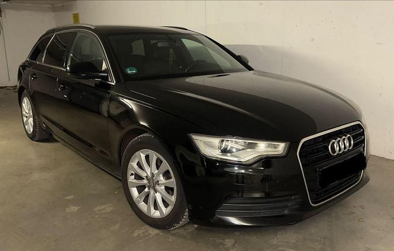 Gebraucht Audi A6 Ambiente 177 PS (130 kW) 2013 Schwarz Kombi