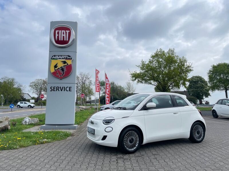 Weiß Neu 2025 Fiat 500e La Prima | 26.999 € - Bild 1/4