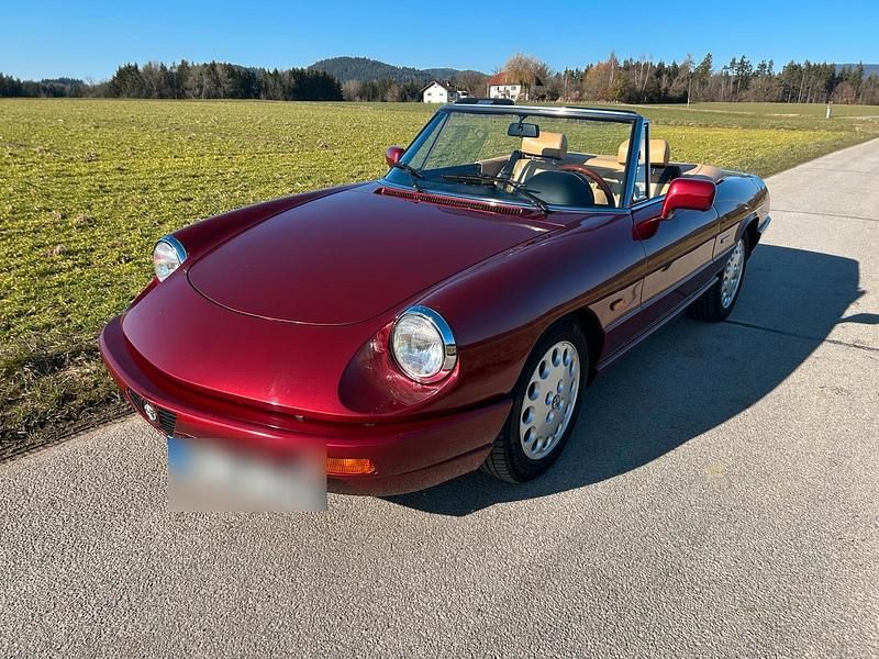 Gebraucht Alfa Romeo Spider 120 PS (88 kW) 1991 Rot Cabrio