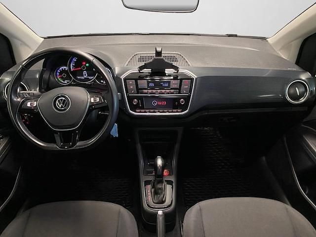 Gebraucht VW e-up! move up! 61 kW (83 PS) 2022 Tungsten silver metallic (metallic) Kleinwagen