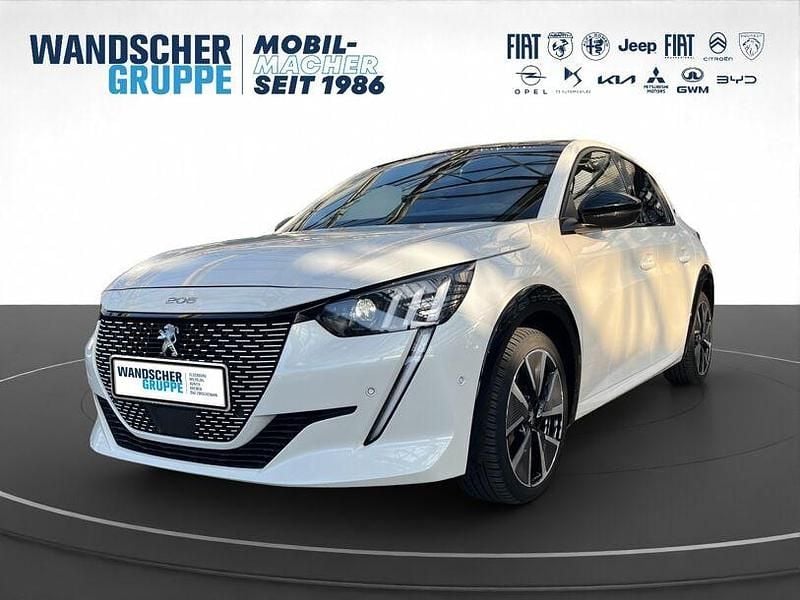 Gebraucht Peugeot e-208 GT 100 kW (136 PS) 2021 Weiß Kleinwagen
