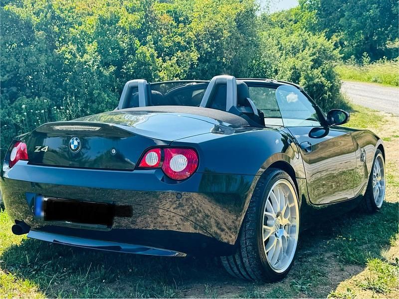 Gebraucht BMW Z4 150 PS (110 kW) 2006 Schwarz Cabrio