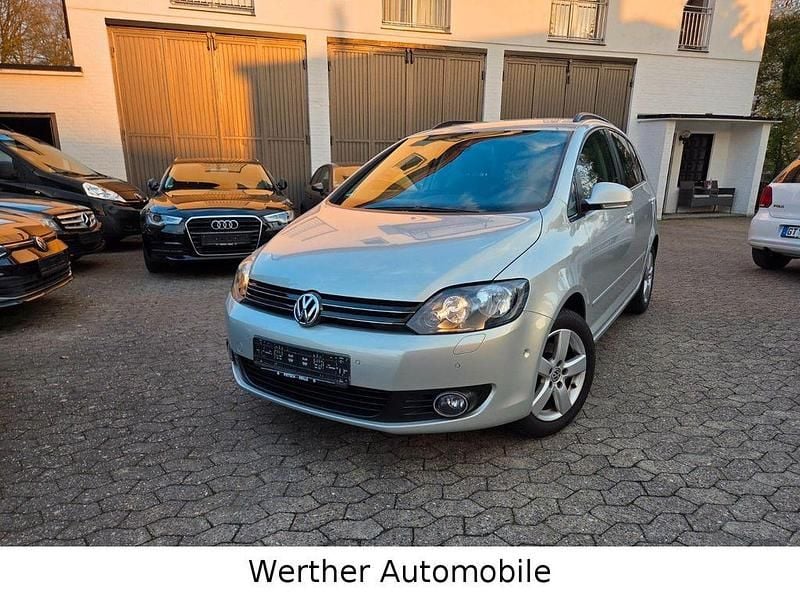 Gebraucht VW Golf VI Team 105 PS (77 kW) 2010 Gold Kleinwagen