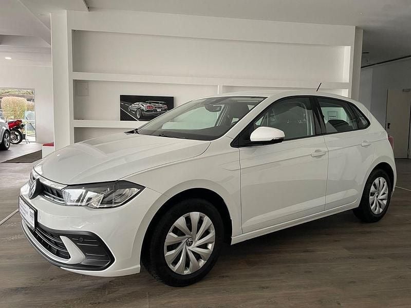 Gebraucht VW Polo Life 80 PS (58 kW) 2023 Weiß Kleinwagen