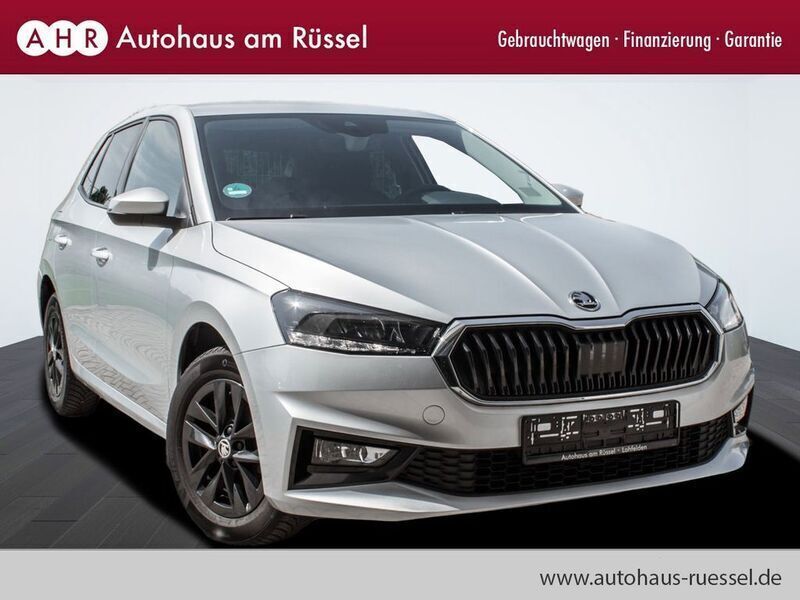 Silber Gebraucht 2021 Skoda Fabia Ambition Limousine | 15.990 € (Etwas zu teuer) - Bild 1/4