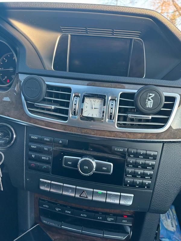 Gebraucht Mercedes 220 170 PS (125 kW) 2014 Silber Kombi